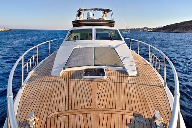 Mykonos yachting, Mykonos yacht rental