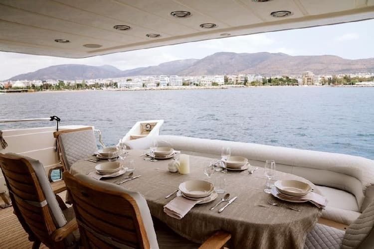 weekly yacht charter Greek Islands, weekly yacht charter Greece, yacht dining